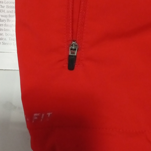 Mens Nike Dri Fit Shirt Jacket Red/Grey L - Picture 2 of 5